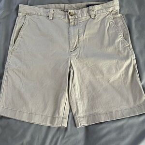 Vineyard Vines Tan Flat Front Shorts